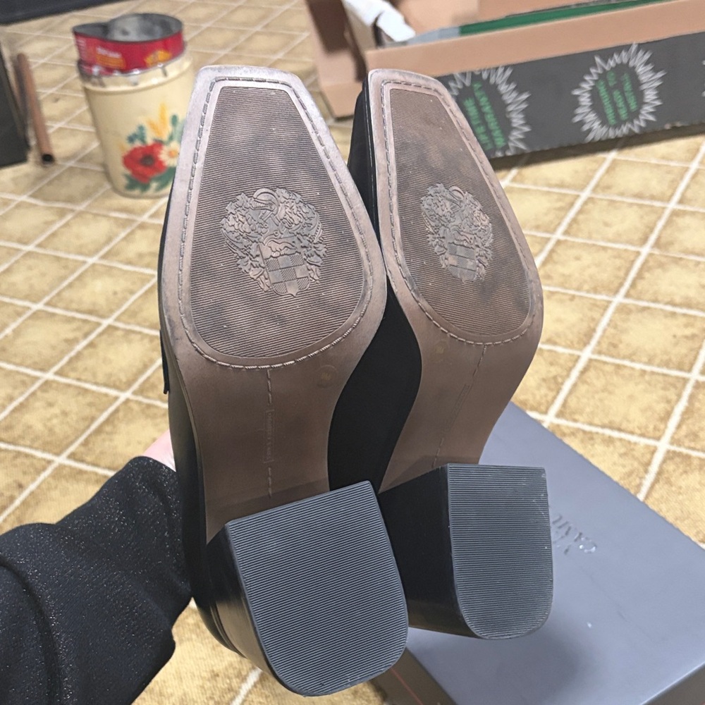 Vince Camuto Black Women's Loafers - Picture 3 of 5